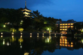 Гостиница Sarusawaike Yoshidaya  Нара